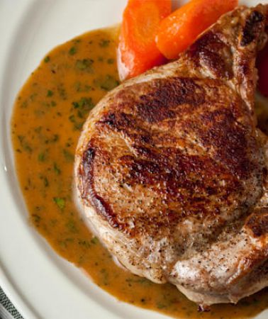 Pork Chops au Poivre